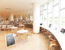 図書館カフェの写真
